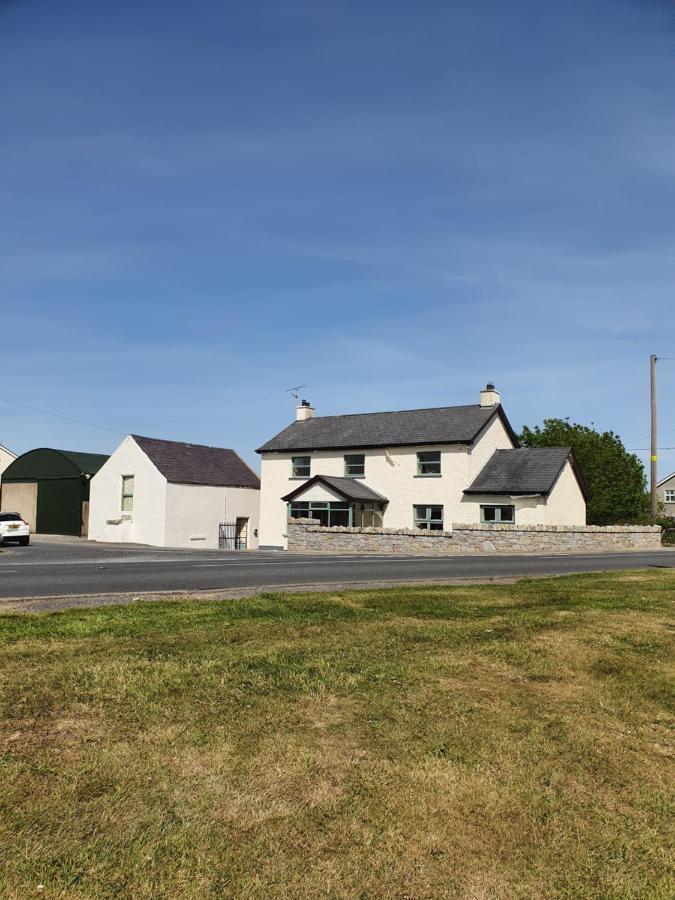 The Aul Shop & Public House -Entire Private Annexe Apartman Kilcoo Kültér fotó